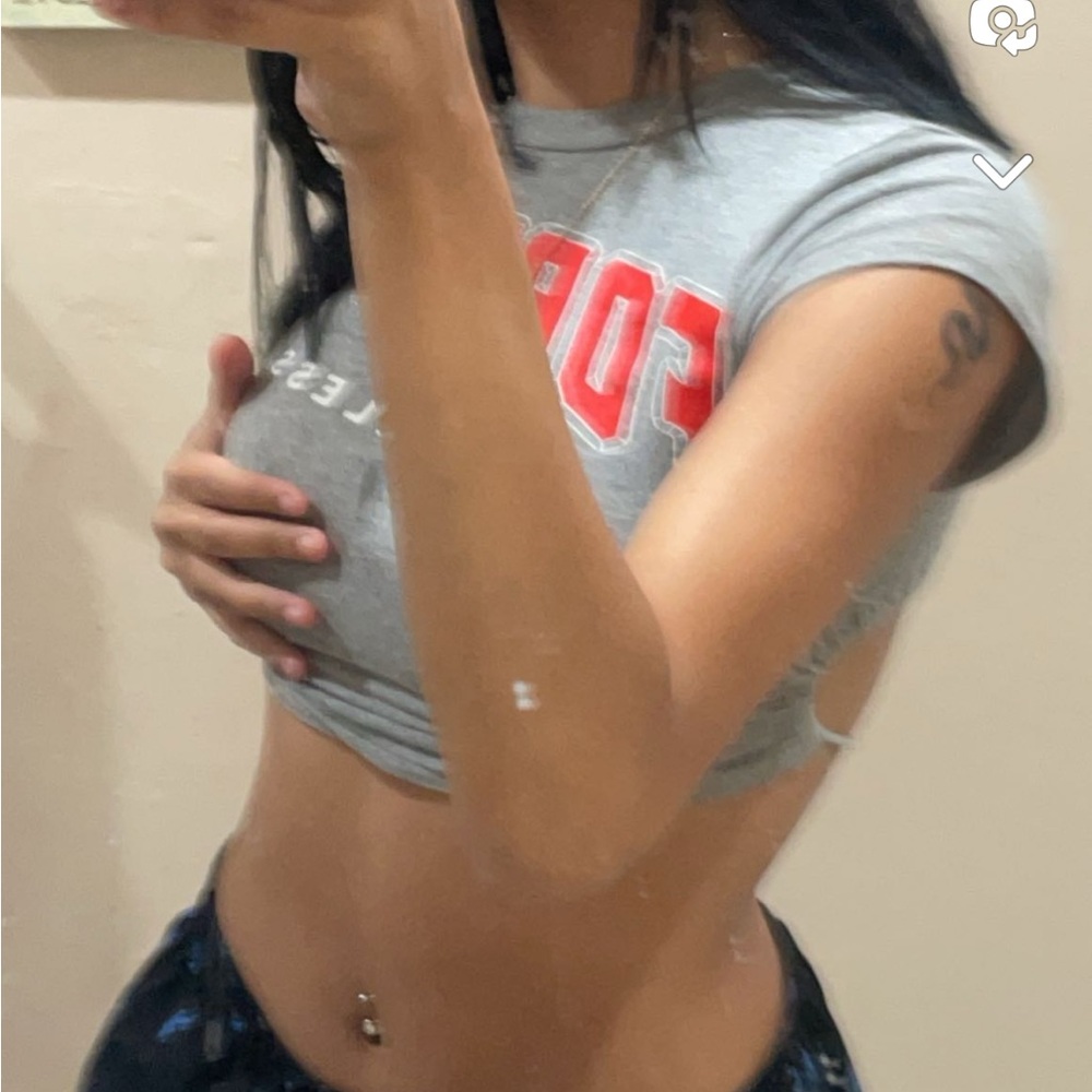 GREY FASHION NOVA TOP